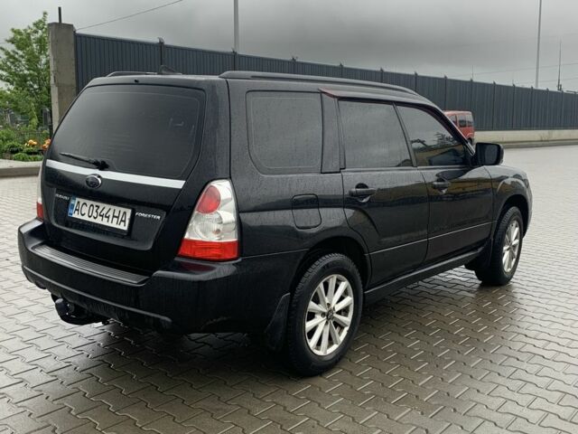 Чорний Субару Forester, об'ємом двигуна 2 л та пробігом 400 тис. км за 5300 $, фото 1 на Automoto.ua