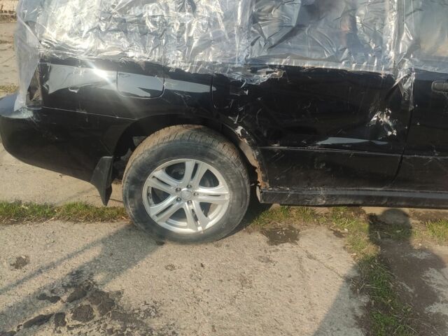 Черный Субару Форестер, объемом двигателя 2 л и пробегом 198 тыс. км за 2200 $, фото 1 на Automoto.ua