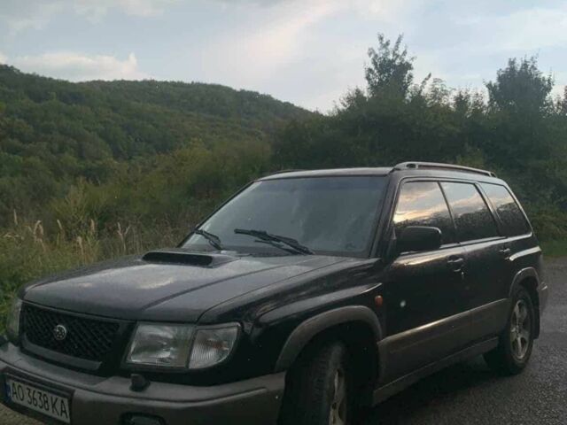 Черный Субару Форестер, объемом двигателя 2 л и пробегом 227 тыс. км за 3200 $, фото 1 на Automoto.ua