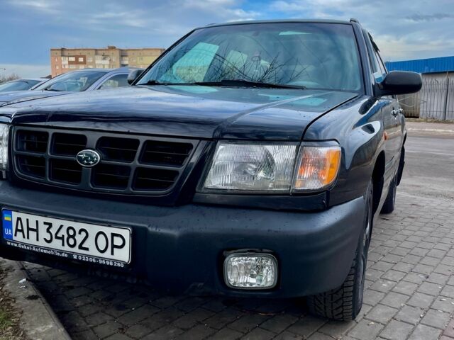 Чорний Субару Forester, об'ємом двигуна 2 л та пробігом 300 тис. км за 2599 $, фото 1 на Automoto.ua