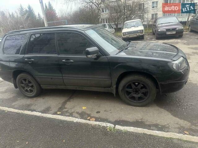 Чорний Субару Forester, об'ємом двигуна 2 л та пробігом 260 тис. км за 5800 $, фото 1 на Automoto.ua