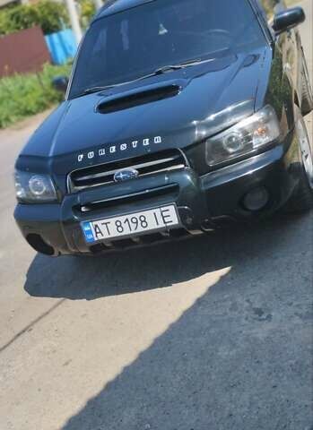 Чорний Субару Forester, об'ємом двигуна 2 л та пробігом 351 тис. км за 5000 $, фото 1 на Automoto.ua
