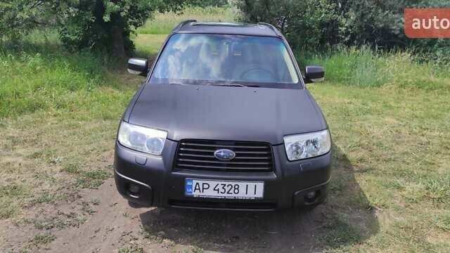 Субару Форестер 2006 в Соленом на Automoto.ua Черный Субару Форестер, объемом двигателя 2 л и пробегом 283 тыс. км за 6300 $, фото 1 на Automoto.ua