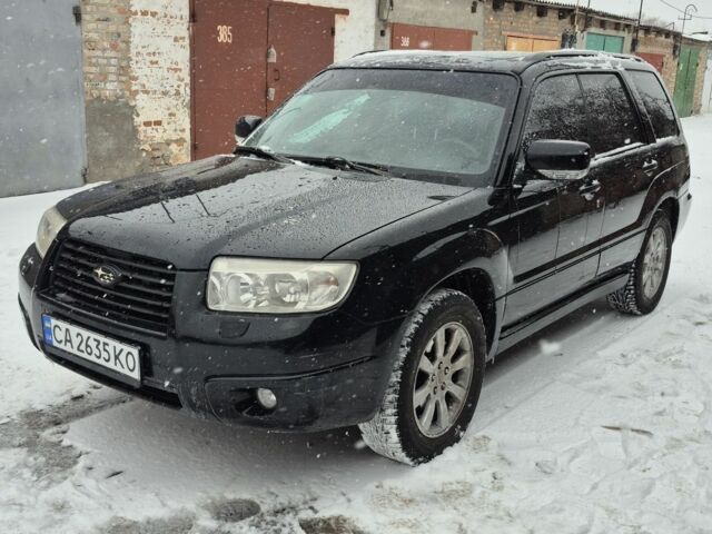 Черный Субару Форестер, объемом двигателя 2 л и пробегом 266 тыс. км за 5900 $, фото 1 на Automoto.ua