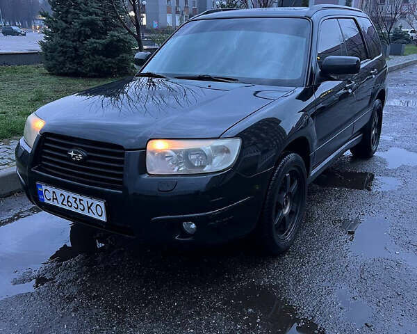 Черный Субару Форестер, объемом двигателя 2 л и пробегом 266 тыс. км за 5700 $, фото 1 на Automoto.ua