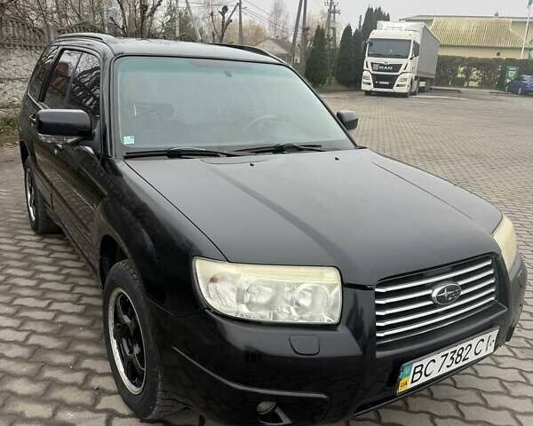 Черный Субару Форестер, объемом двигателя 1.99 л и пробегом 277 тыс. км за 6500 $, фото 1 на Automoto.ua