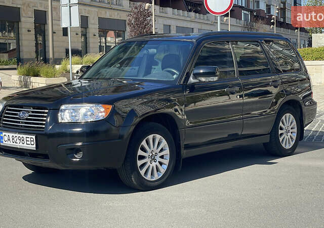 Чорний Субару Forester, об'ємом двигуна 1.99 л та пробігом 180 тис. км за 6000 $, фото 1 на Automoto.ua