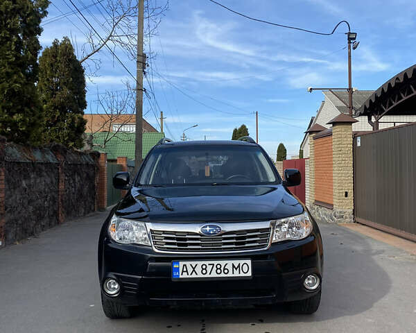 Чорний Субару Forester, об'ємом двигуна 2.46 л та пробігом 280 тис. км за 8400 $, фото 1 на Automoto.ua