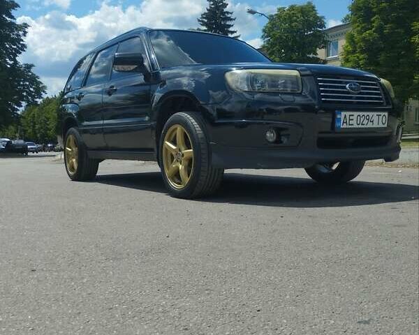Черный Субару Форестер, объемом двигателя 1.99 л и пробегом 270 тыс. км за 7100 $, фото 1 на Automoto.ua