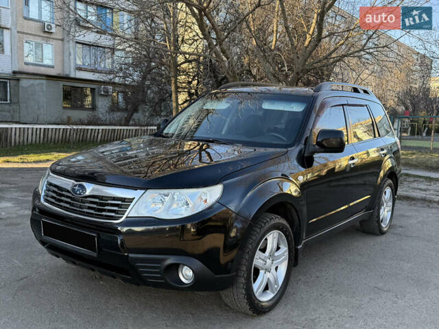 Черный Субару Форестер, объемом двигателя 2.46 л и пробегом 196 тыс. км за 7700 $, фото 1 на Automoto.ua