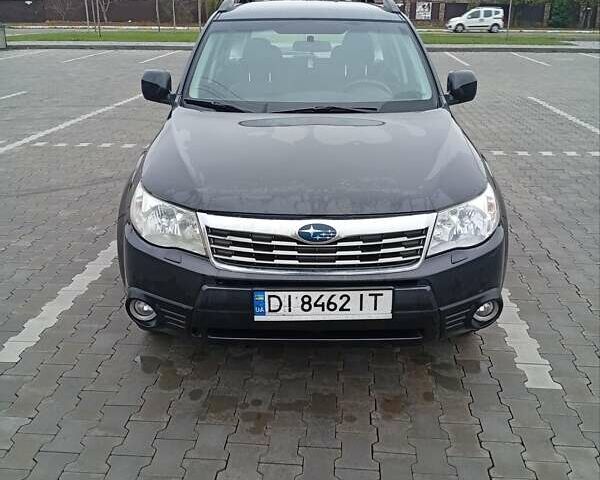 Черный Субару Форестер, объемом двигателя 2.5 л и пробегом 152 тыс. км за 8250 $, фото 1 на Automoto.ua