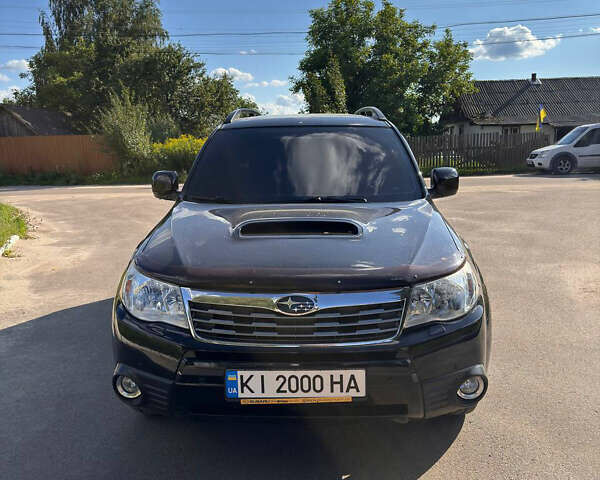Чорний Субару Forester, об'ємом двигуна 2.46 л та пробігом 192 тис. км за 9500 $, фото 1 на Automoto.ua