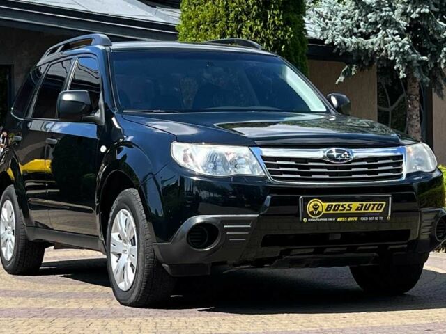 Чорний Субару Forester, об'ємом двигуна 2 л та пробігом 40 тис. км за 14190 $, фото 1 на Automoto.ua