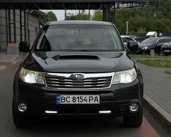 Субару Форестер 2009 в Дрогобыче на Automoto.ua Черный Субару Форестер, объемом двигателя 2 л и пробегом 310 тыс. км за 6990 $, фото 1 на Automoto.ua