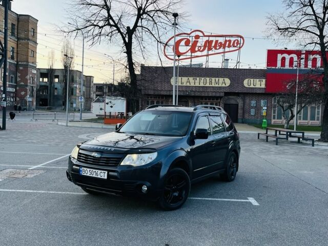 Чорний Субару Forester, об'ємом двигуна 2.5 л та пробігом 306 тис. км за 7950 $, фото 1 на Automoto.ua