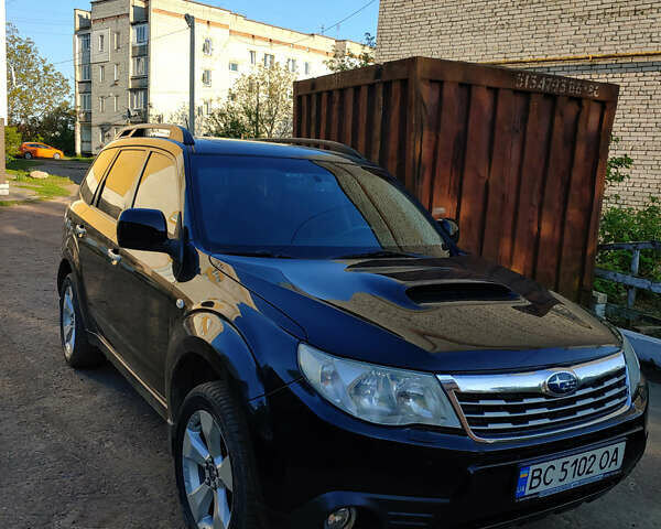 Субару Форестер 2010 в Сокале на Automoto.ua Черный Субару Форестер, объемом двигателя 2 л и пробегом 223 тыс. км за 5500 $, фото 1 на Automoto.ua