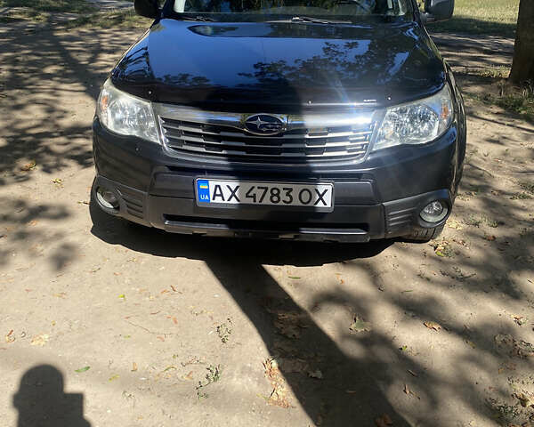 Чорний Субару Forester, об'ємом двигуна 1.99 л та пробігом 284 тис. км за 8500 $, фото 1 на Automoto.ua