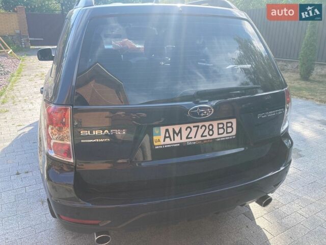 Чорний Субару Forester, об'ємом двигуна 2 л та пробігом 107 тис. км за 6500 $, фото 1 на Automoto.ua