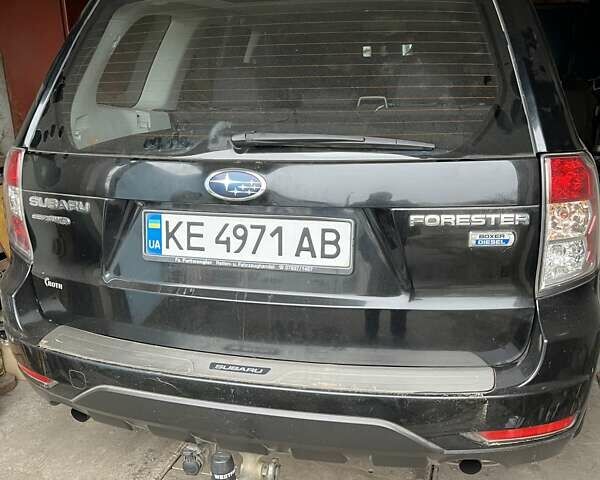 Чорний Субару Forester, об'ємом двигуна 1.99 л та пробігом 300 тис. км за 6000 $, фото 1 на Automoto.ua