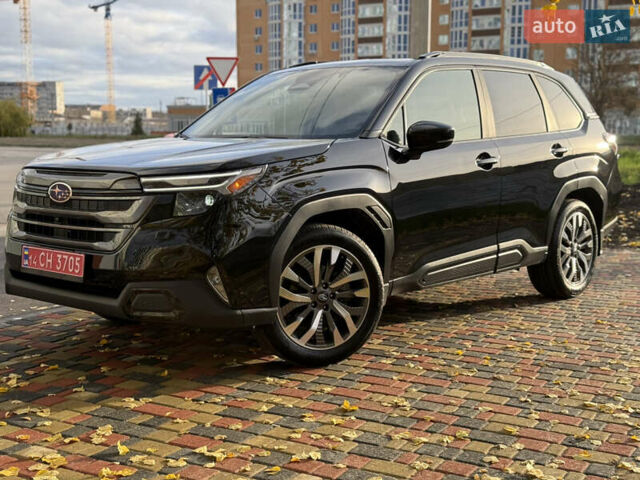 Черный Субару Форестер, объемом двигателя 2.5 л и пробегом 21 тыс. км за 32490 $, фото 1 на Automoto.ua