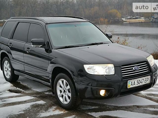 Чорний Субару Forester, об'ємом двигуна 2 л та пробігом 204 тис. км за 7700 $, фото 1 на Automoto.ua