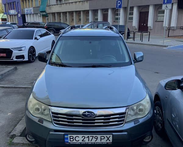 Субару Форестер, объемом двигателя 2 л и пробегом 290 тыс. км за 9000 $, фото 1 на Automoto.ua