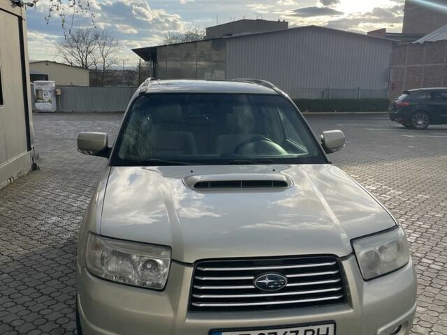 Жовтий Субару Forester, об'ємом двигуна 0.25 л та пробігом 285 тис. км за 6500 $, фото 1 на Automoto.ua