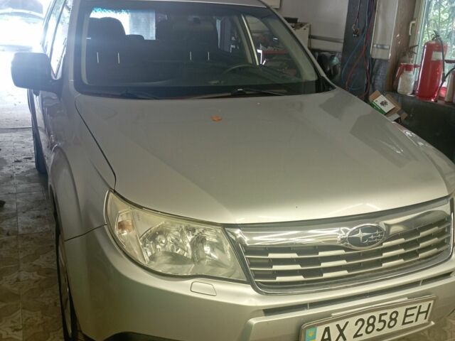 Сірий Субару Forester, об'ємом двигуна 2 л та пробігом 259 тис. км за 6704 $, фото 1 на Automoto.ua