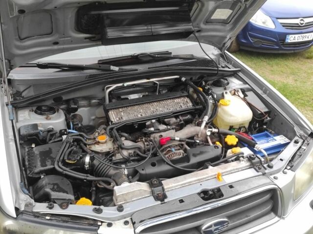 Серый Субару Форестер, объемом двигателя 2 л и пробегом 234 тыс. км за 5500 $, фото 1 на Automoto.ua