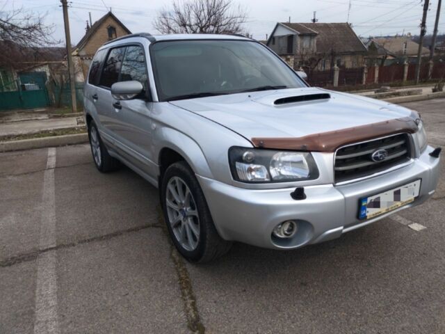 Серый Субару Форестер, объемом двигателя 2 л и пробегом 280 тыс. км за 7150 $, фото 1 на Automoto.ua