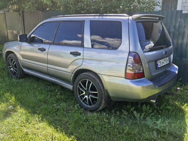 Сірий Субару Forester, об'ємом двигуна 2 л та пробігом 235 тис. км за 5800 $, фото 1 на Automoto.ua