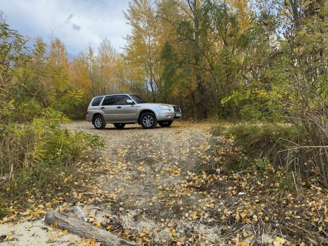 Серый Субару Форестер, объемом двигателя 2 л и пробегом 350 тыс. км за 5950 $, фото 1 на Automoto.ua