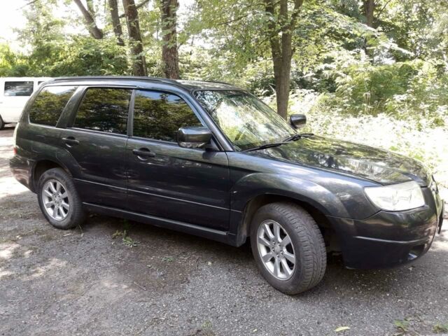 Сірий Субару Forester, об'ємом двигуна 2 л та пробігом 198 тис. км за 7800 $, фото 1 на Automoto.ua