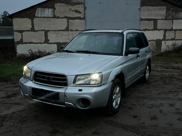 Серый Субару Форестер, объемом двигателя 2 л и пробегом 320 тыс. км за 2150 $, фото 1 на Automoto.ua