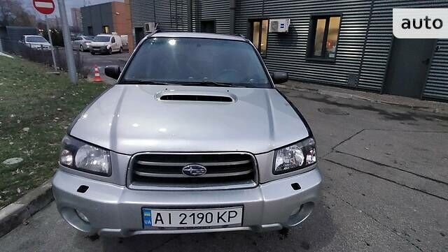 Сірий Субару Forester, об'ємом двигуна 2 л та пробігом 257 тис. км за 4800 $, фото 1 на Automoto.ua