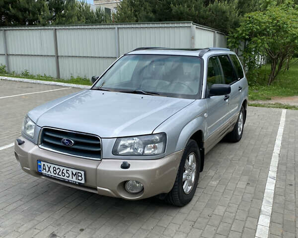 Сірий Субару Forester, об'ємом двигуна 2 л та пробігом 238 тис. км за 5300 $, фото 1 на Automoto.ua