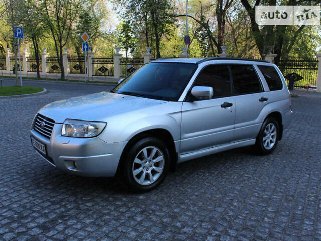 Сірий Субару Forester, об'ємом двигуна 0 л та пробігом 200 тис. км за 6000 $, фото 1 на Automoto.ua