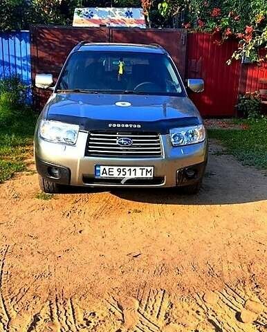 Сірий Субару Forester, об'ємом двигуна 2 л та пробігом 304 тис. км за 6000 $, фото 1 на Automoto.ua