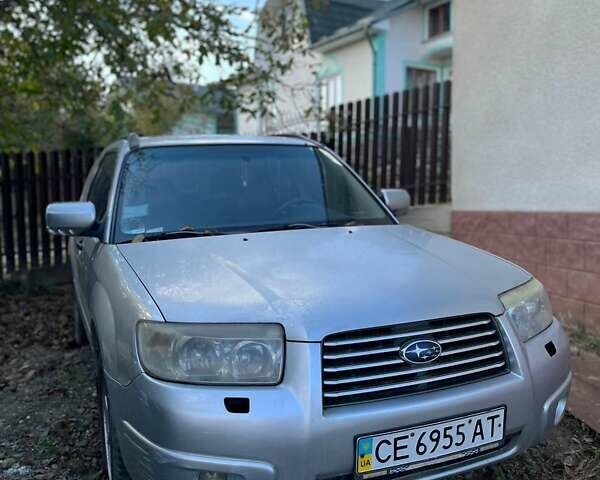 Серый Субару Форестер, объемом двигателя 2 л и пробегом 250 тыс. км за 6000 $, фото 1 на Automoto.ua