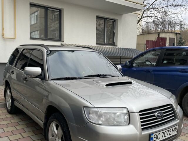 Серый Субару Форестер, объемом двигателя 2.5 л и пробегом 265 тыс. км за 6600 $, фото 1 на Automoto.ua