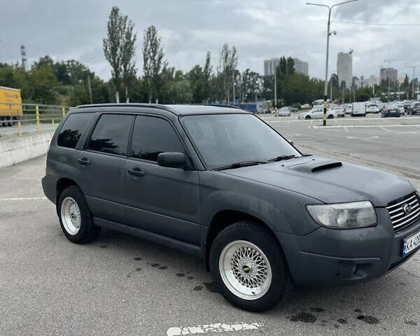 Сірий Субару Forester, об'ємом двигуна 2.5 л та пробігом 268 тис. км за 6400 $, фото 1 на Automoto.ua