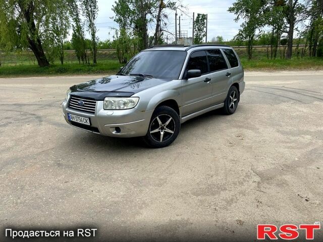 Сірий Субару Forester, об'ємом двигуна 2 л та пробігом 258 тис. км за 4599 $, фото 1 на Automoto.ua