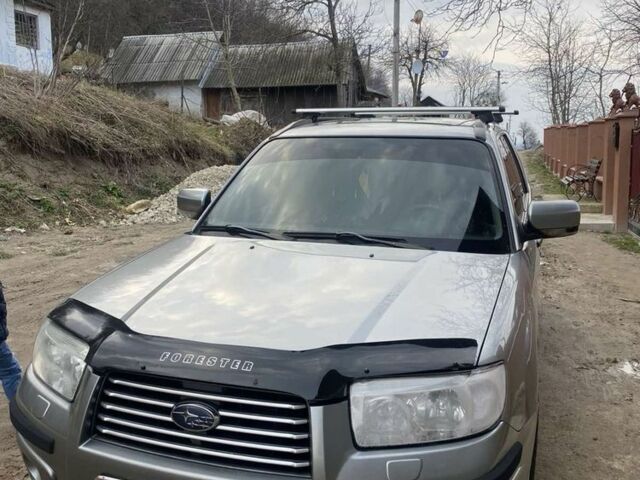 Сірий Субару Forester, об'ємом двигуна 2 л та пробігом 263 тис. км за 7500 $, фото 1 на Automoto.ua