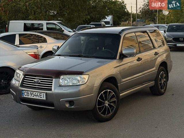 Сірий Субару Forester, об'ємом двигуна 2 л та пробігом 242 тис. км за 5900 $, фото 1 на Automoto.ua
