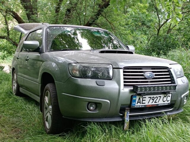 Сірий Субару Forester, об'ємом двигуна 0.25 л та пробігом 280 тис. км за 6500 $, фото 1 на Automoto.ua