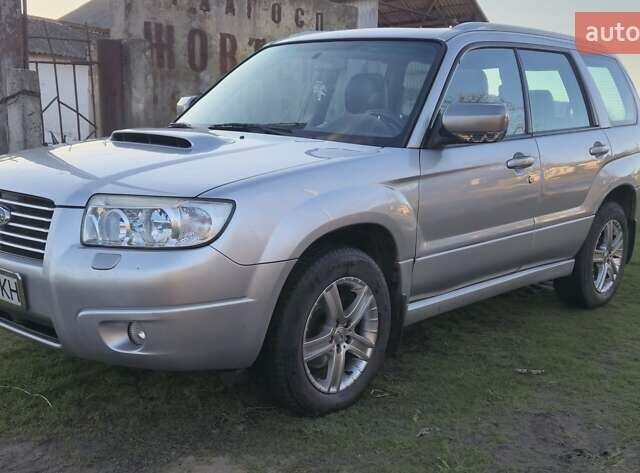 Серый Субару Форестер, объемом двигателя 2.46 л и пробегом 188 тыс. км за 5900 $, фото 1 на Automoto.ua