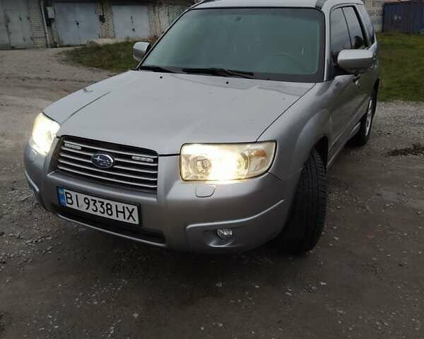 Серый Субару Форестер, объемом двигателя 1.99 л и пробегом 326 тыс. км за 8500 $, фото 1 на Automoto.ua