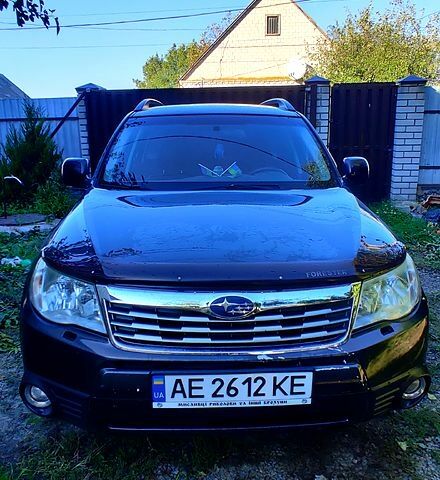 Сірий Субару Forester, об'ємом двигуна 2 л та пробігом 180 тис. км за 7000 $, фото 1 на Automoto.ua