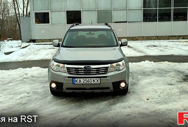 Сірий Субару Forester, об'ємом двигуна 2.5 л та пробігом 295 тис. км за 7900 $, фото 1 на Automoto.ua