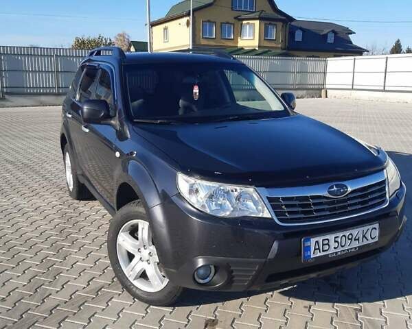 Сірий Субару Forester, об'ємом двигуна 2.46 л та пробігом 260 тис. км за 6700 $, фото 1 на Automoto.ua